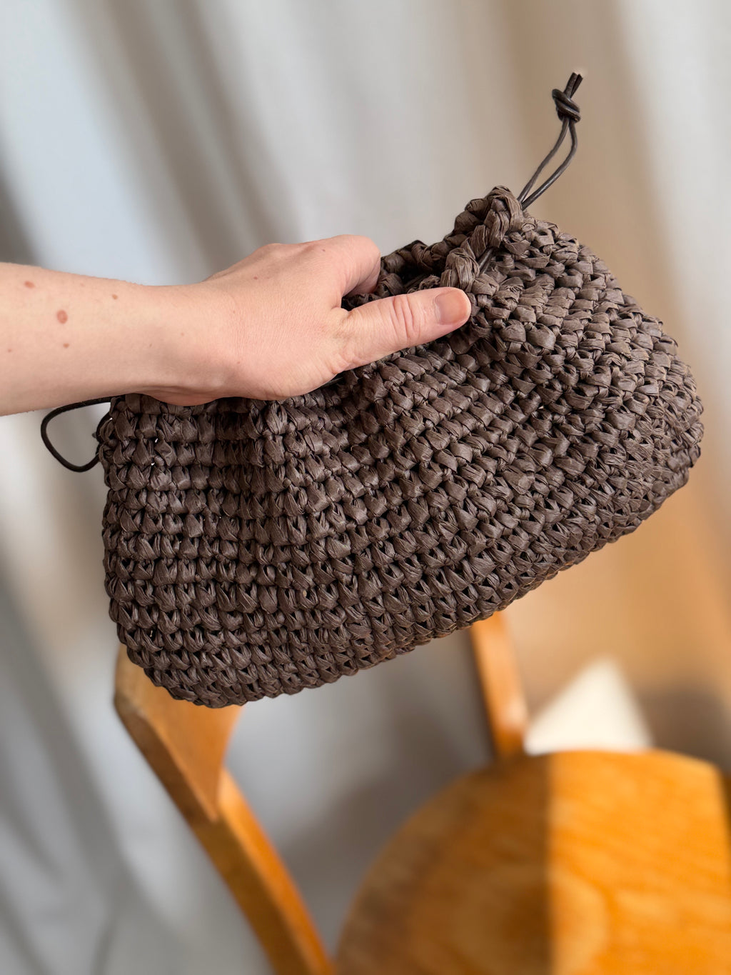 Arc Bags - The Raffia Pouch Chocolate
