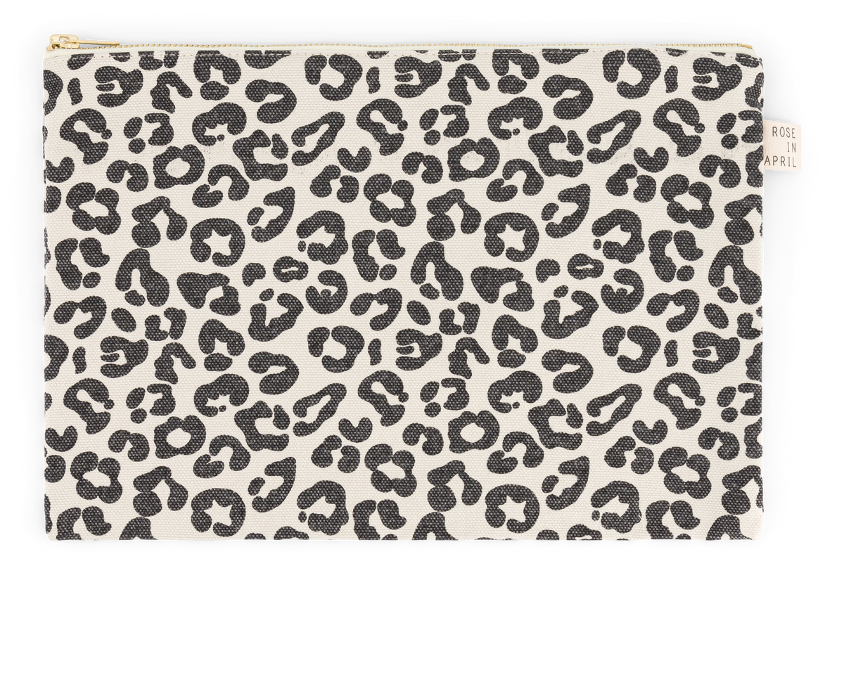 Leo tasche pouch von rose en April 